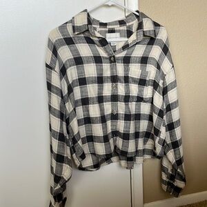 Plaid Cropped button up top